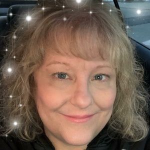 Meet your Posher, Jeanne